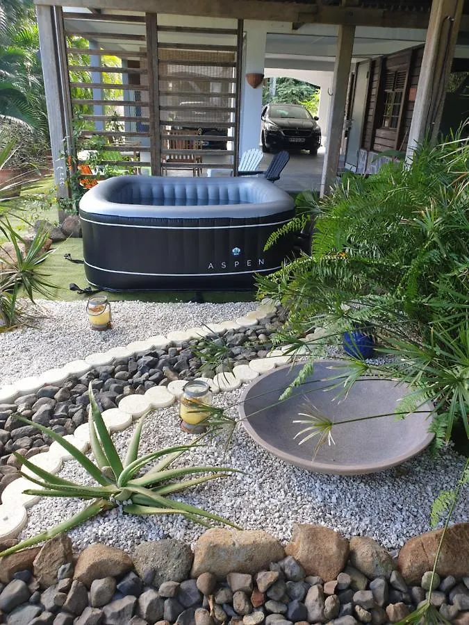 Le Goyav' Appart Avec Piscine Et Jacuzzi Au Vauclin Le Vauclin